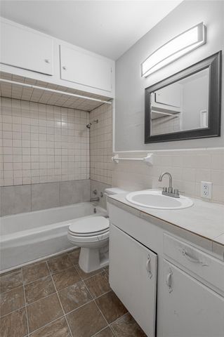 525 12th Street 7, Huntsville, TX 77340