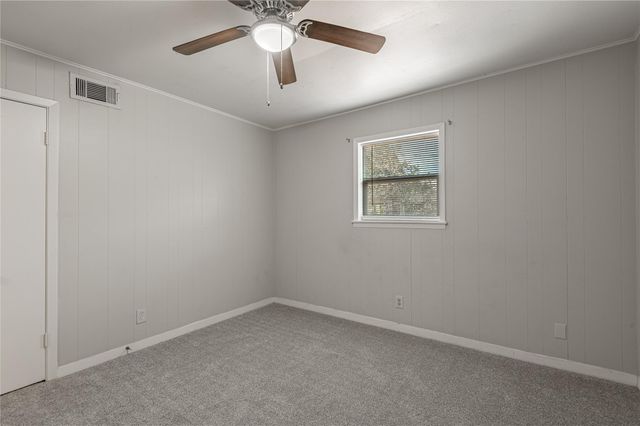 525 12th Street 7, Huntsville, TX 77340