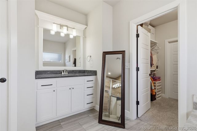 222 W 128th Place S, Jenks, OK 74008