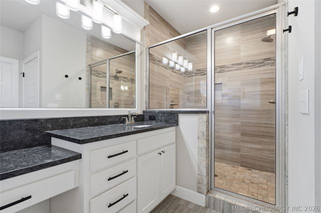 222 W 128th Place S, Jenks, OK 74008