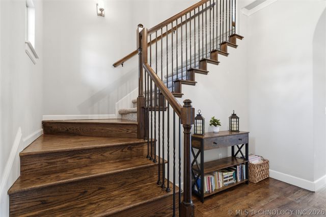 222 W 128th Place S, Jenks, OK 74008