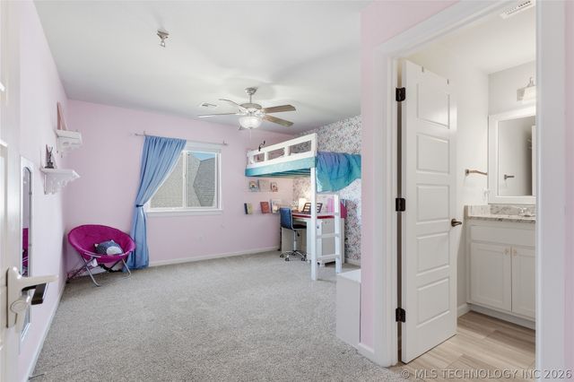 222 W 128th Place S, Jenks, OK 74008