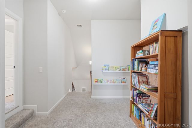 222 W 128th Place S, Jenks, OK 74008