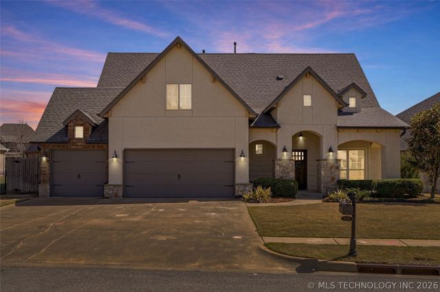 222 W 128th Place S, Jenks, OK 74008