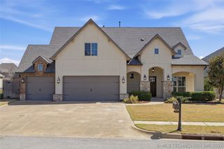 222 W 128th Place S, Jenks, OK 74008
