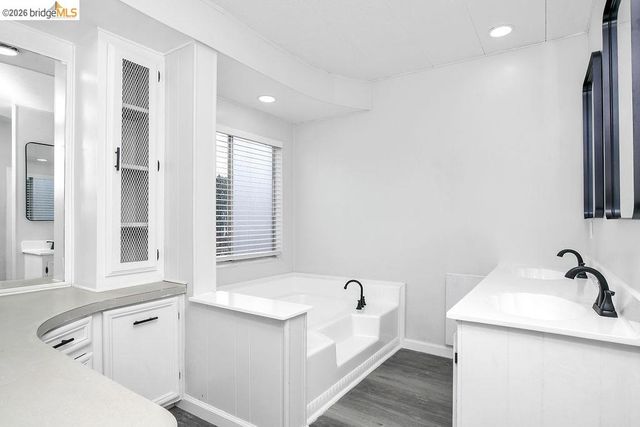 1 Mark Lane, Antioch, CA 94509