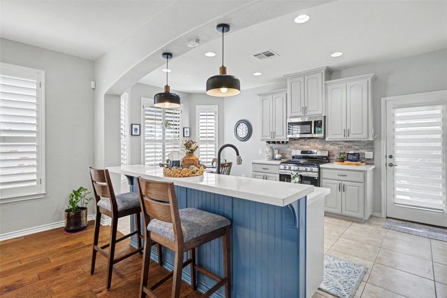 822 Boquilla TRL, Georgetown, TX 78633