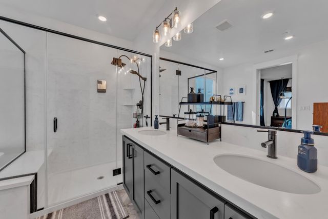 3241 Wildland Ct, Folsom, CA 95630