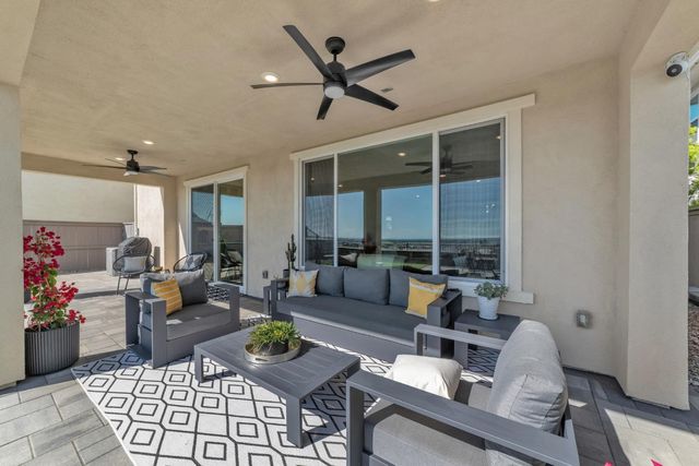 3241 Wildland Ct, Folsom, CA 95630