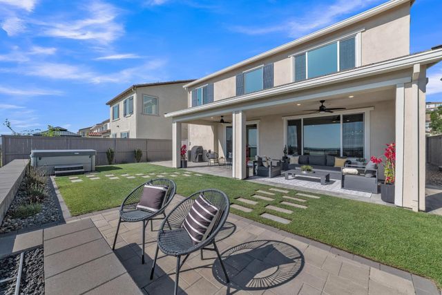 3241 Wildland Ct, Folsom, CA 95630