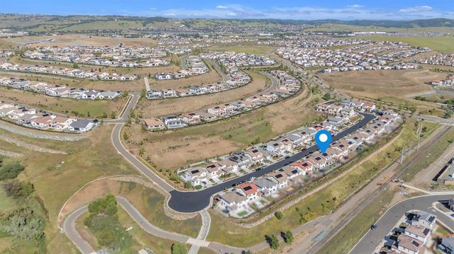 3241 Wildland Ct, Folsom, CA 95630
