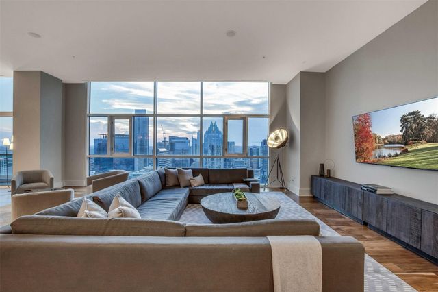 555 E 5th ST 3022, Austin, TX 78701