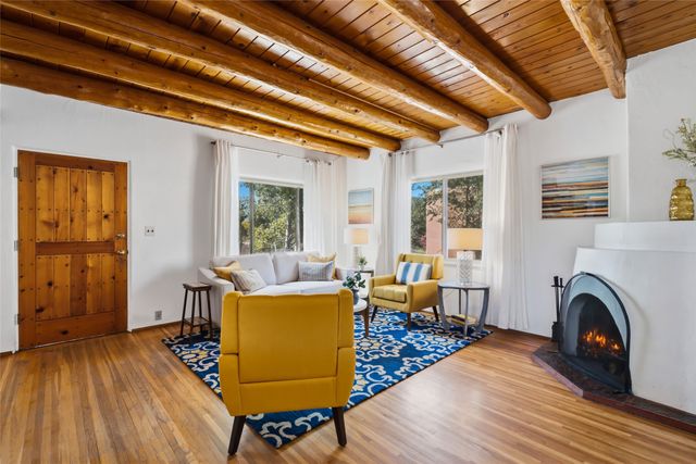 1919 San Ildefonso Road, Santa Fe, NM 87505