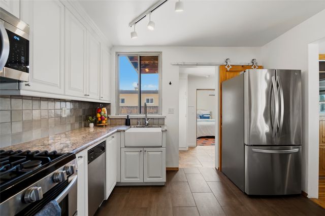 1919 San Ildefonso Road, Santa Fe, NM 87505