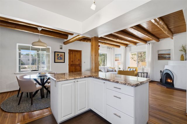 1919 San Ildefonso Road, Santa Fe, NM 87505