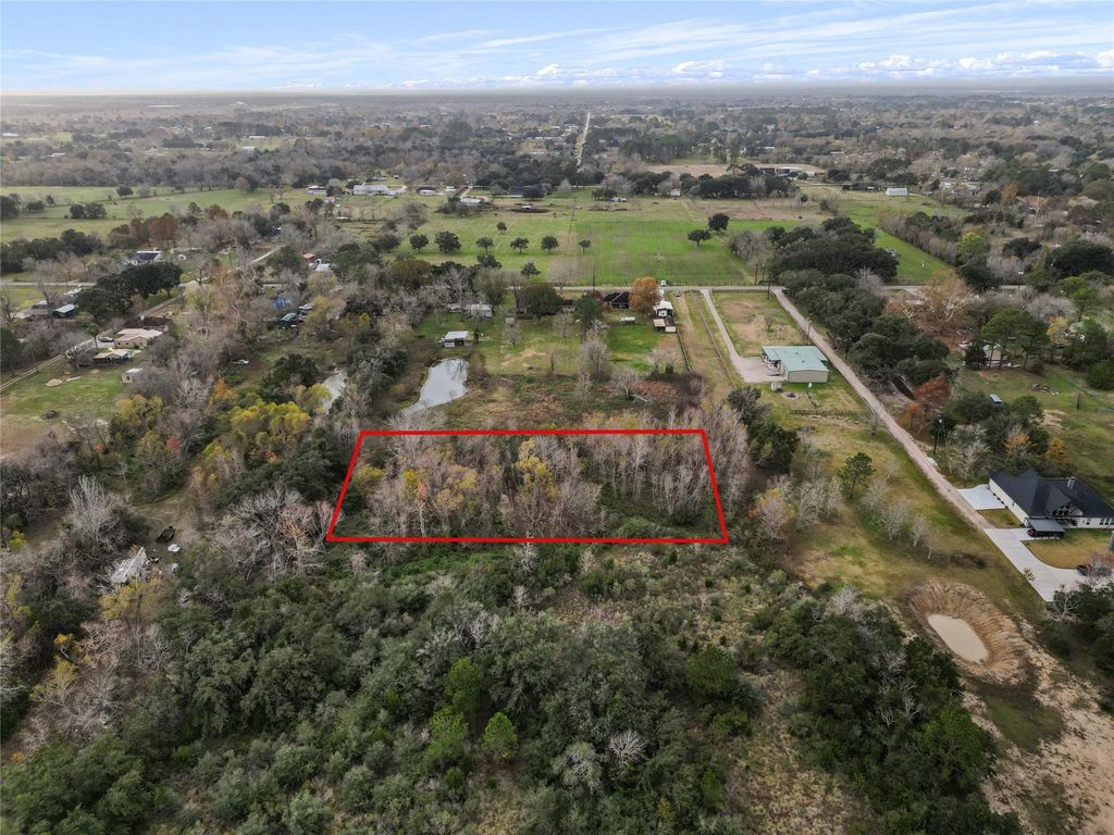 000 28th Street, Santa Fe, TX 77510