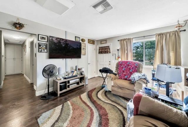 1725 De Anza, Barstow, CA 92311