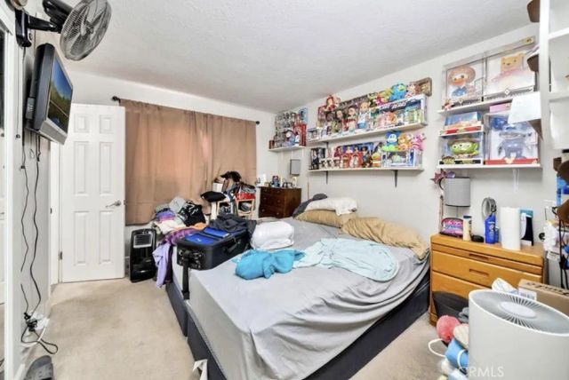1725 De Anza, Barstow, CA 92311