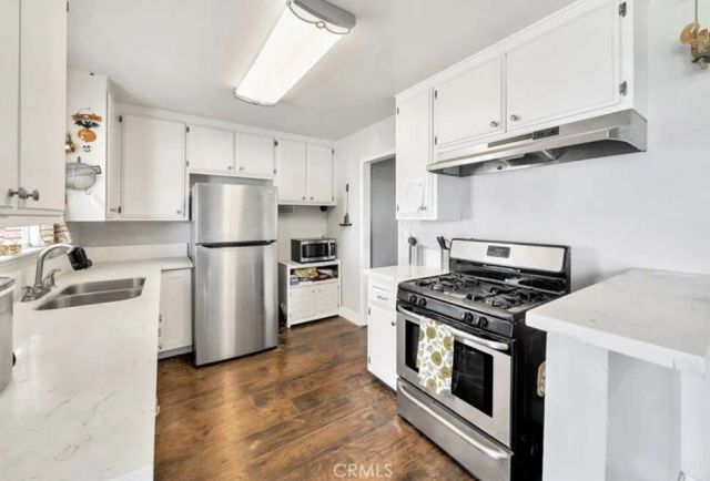 1725 De Anza, Barstow, CA 92311