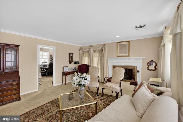 13406 COMPTON RD, Clifton, VA 20124