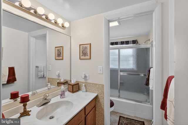 13406 COMPTON RD, Clifton, VA 20124