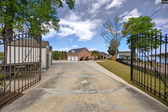 353 Longview Point, Gilbert, SC 29054