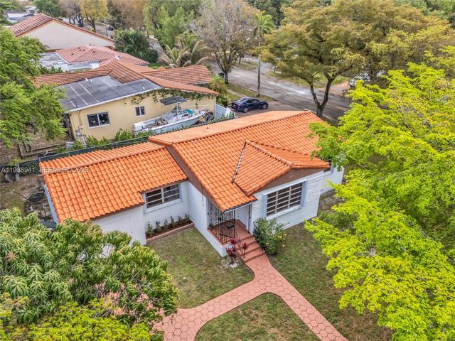 1081 SW 63rd Ave, West Miami, FL 33144