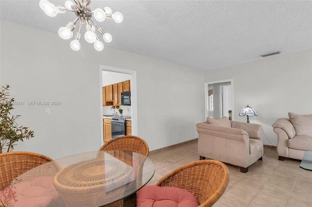 1081 SW 63rd Ave, West Miami, FL 33144