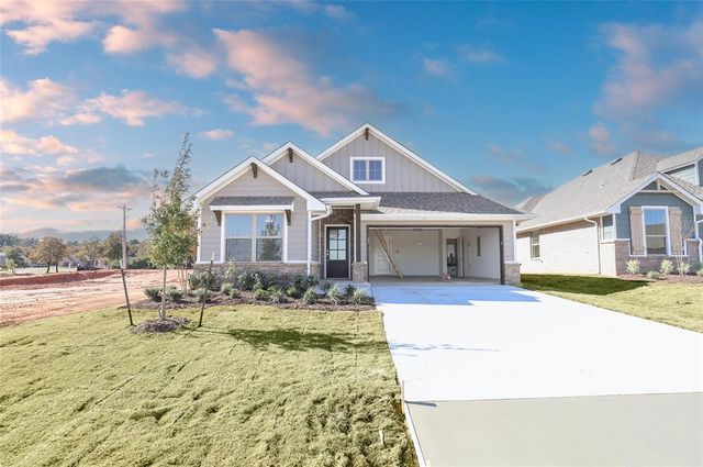 805 Westfall Drive, Choctaw, OK 73020