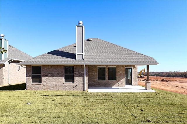 805 Westfall Drive, Choctaw, OK 73020