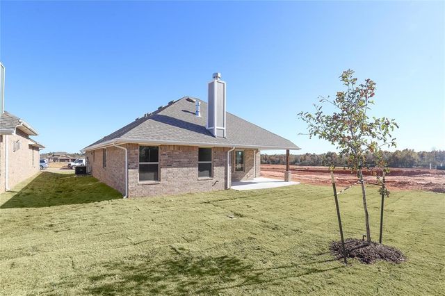 805 Westfall Drive, Choctaw, OK 73020