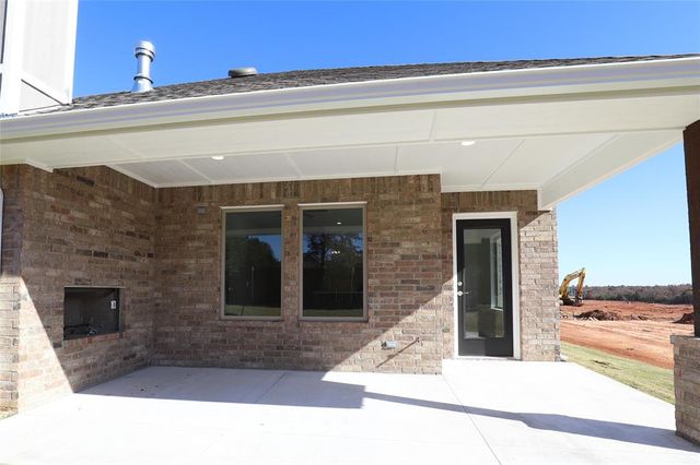 805 Westfall Drive, Choctaw, OK 73020