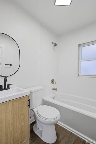 5424 Marquette Avenue, St Louis, MO 63139