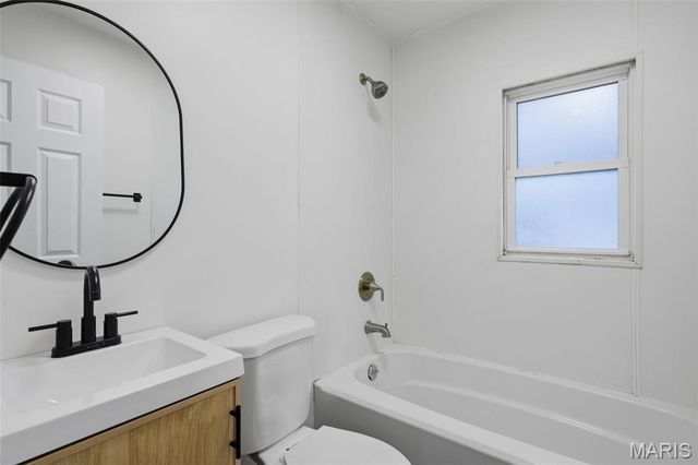 5424 Marquette Avenue, St Louis, MO 63139