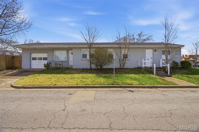 5424 Marquette Avenue, St Louis, MO 63139