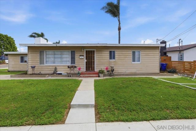 1053 Emory St, Imperial Beach, CA 91932