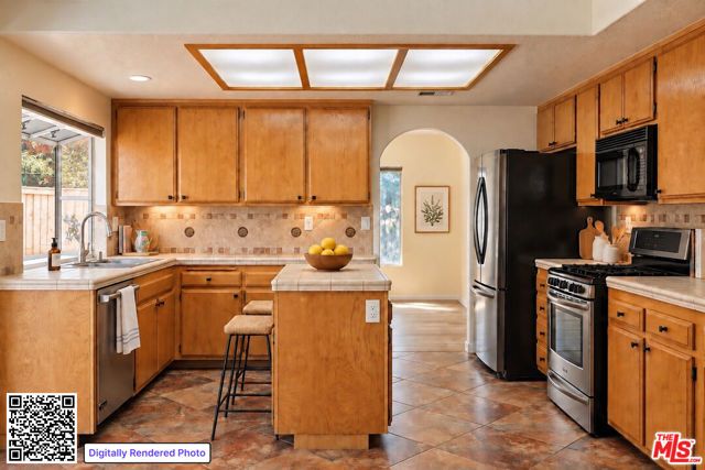 42438 56th Street, Lancaster, CA 93536