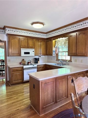 2301 Chartstone Dr, Midlothian, VA 23113