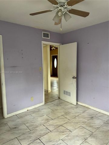 2620 SW 53rd Ave, West Park, FL 33023