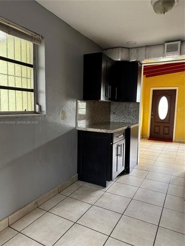 2620 SW 53rd Ave, West Park, FL 33023