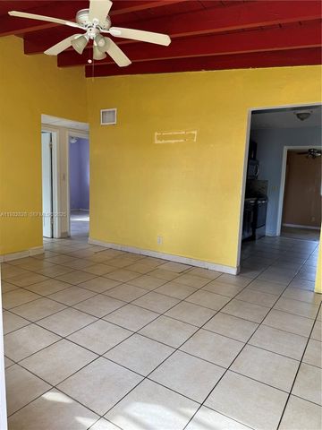 2620 SW 53rd Ave, West Park, FL 33023