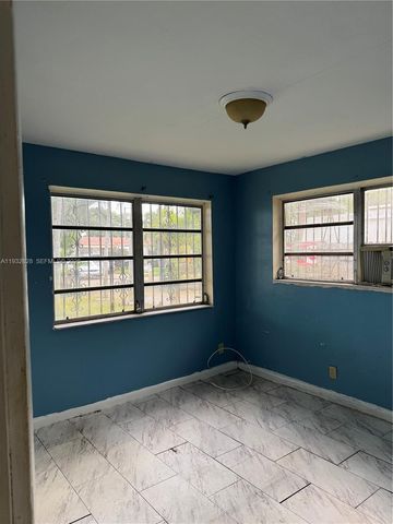 2620 SW 53rd Ave, West Park, FL 33023