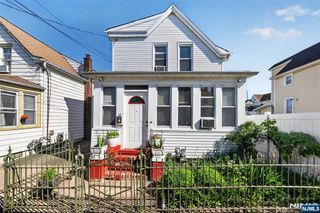 13 Sherman Place, Clifton, NJ 07011