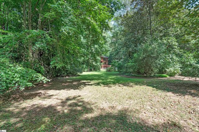 7 W Avondale Drive, Greenville, SC 29609