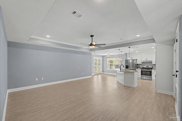 10427 Tanton Rd, Pensacola, FL 32506