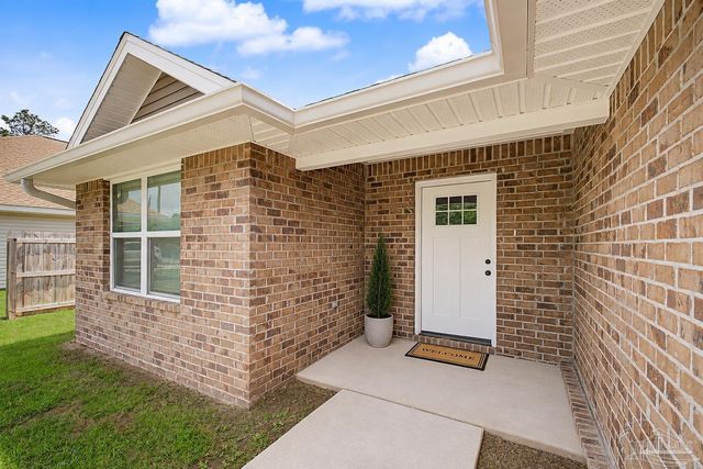 10427 Tanton Rd, Pensacola, FL 32506