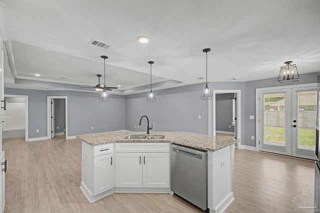 10427 Tanton Rd, Pensacola, FL 32506
