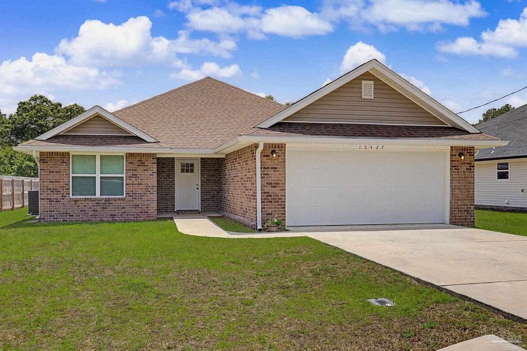 10427 Tanton Rd, Pensacola, FL 32506