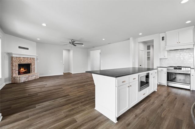 118 Sides Boulevard, Bullard, TX 75757