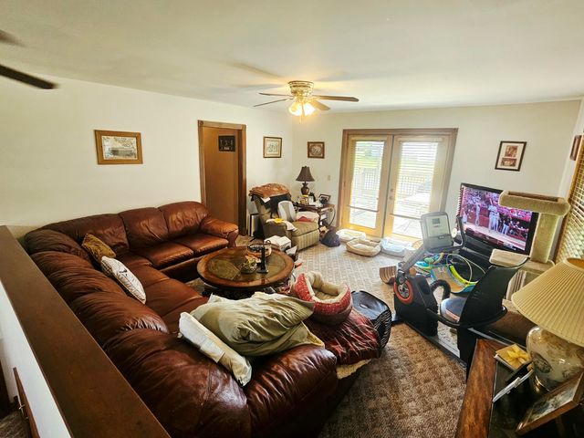225 Potter Lane, Morehead, KY 40351